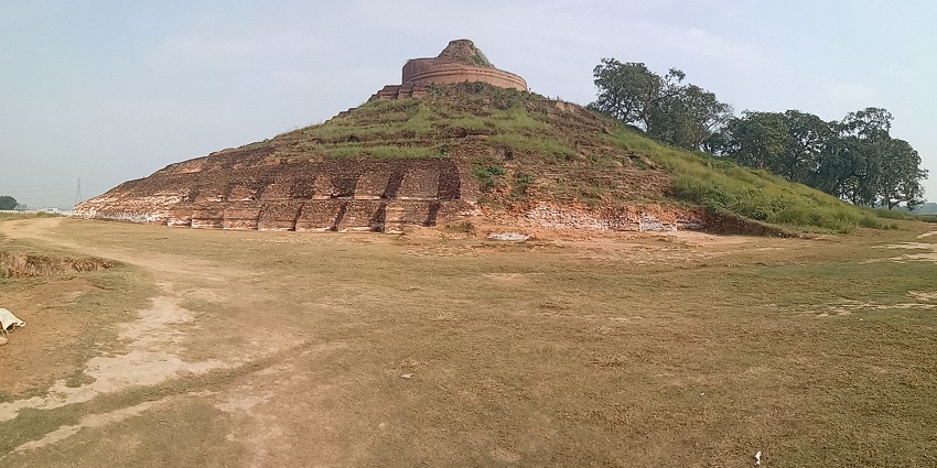 Kesariya stupa is one of the most popular Buddha temples in Bihar, ideal for a historic getaway