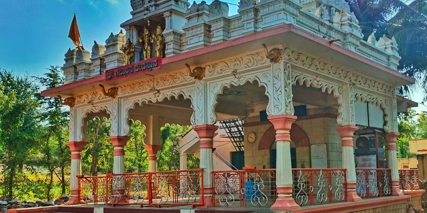 A glimpse of the Khade Ganesh Ji Temple, one of the spiritual places to visit in Kota.