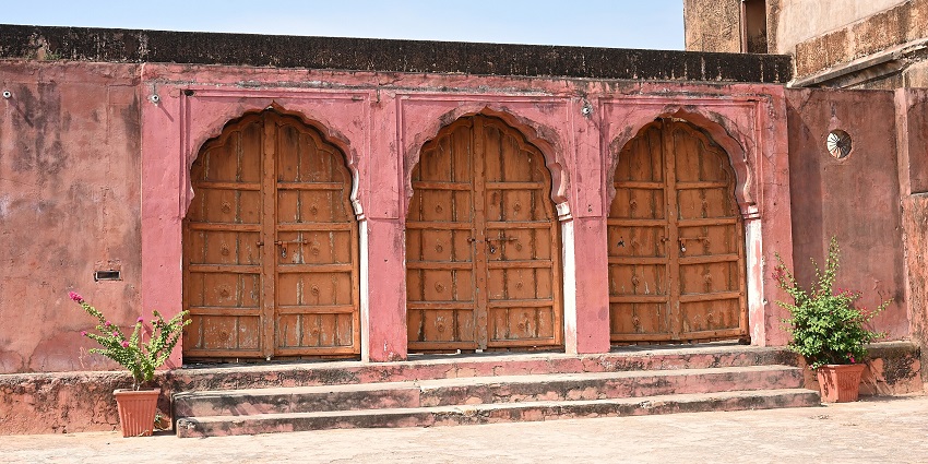 A historic fort near Ranthambore National Park, featuring ancient temples and panoramic views, one of the best places to visit near Bharatpur.