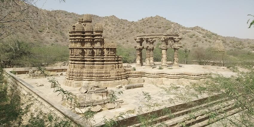 The landscape picture of Kiradu Temples, one of the famous tourist places in Barmer