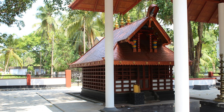 Kodumon Chilanthiyambalam is one of the most amazing places for everyone to visit.
