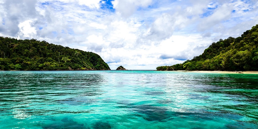 Koh Haa Yai is one of the most mesmerizing places to visit for Scuba Diving in Krabi.