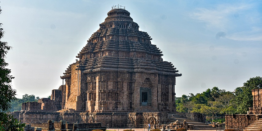 Konark Sun Mandir is a World Heritage Site of UNESCO and a masterpiece in the region.
