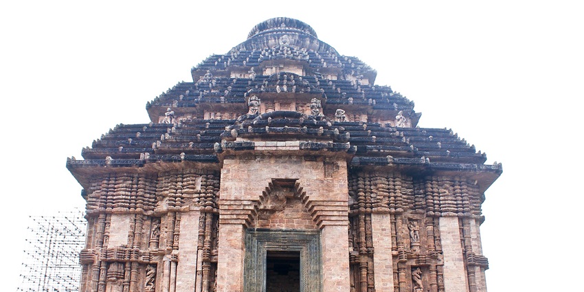Konark Sun Temple which is one of the best Odisha temples with ancient architecture.