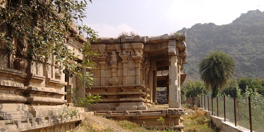 Kondaveedu Fort is a historical fortification just a short drive from the attraction.