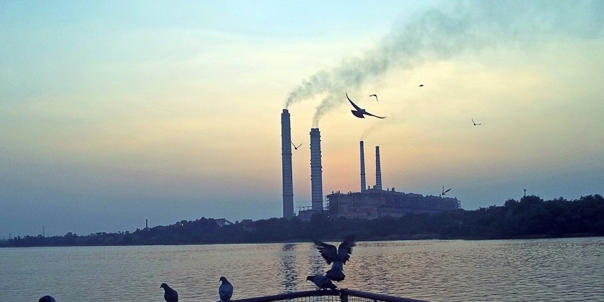 A scenic view of Kota Barrage on the Chambal River, famous place near Mukundra Hills National Park