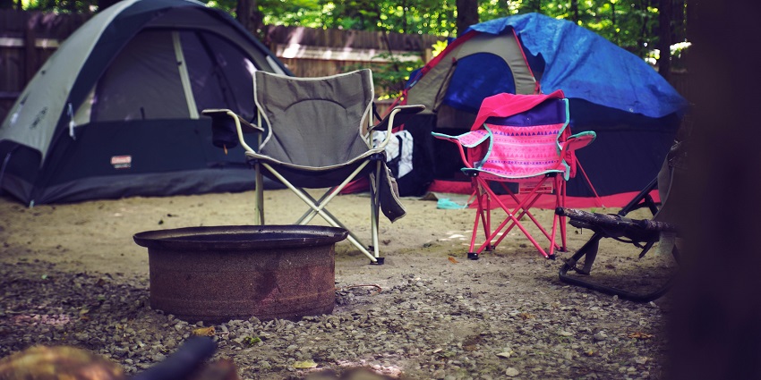 Kothi is perfect for families and beginners who want to indulge in camping in Manali.