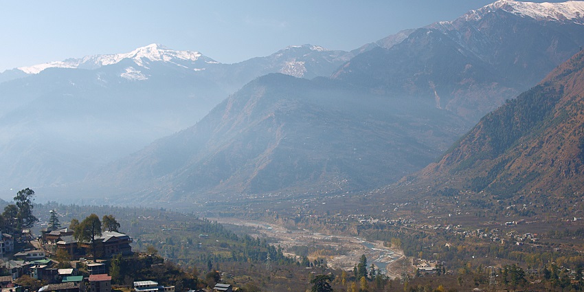 Beautiful valleys if Kullu, offering the perfect spots for bungee jumping for adventure lovers