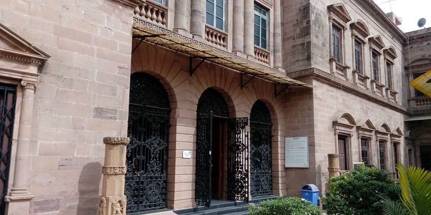 Learn about the history and culture of Gujarat at the famous Kutch Museum located in Bhuj.