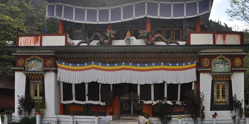 Lachung monastery is one of the most serene places around Yumthang Valley in April.
