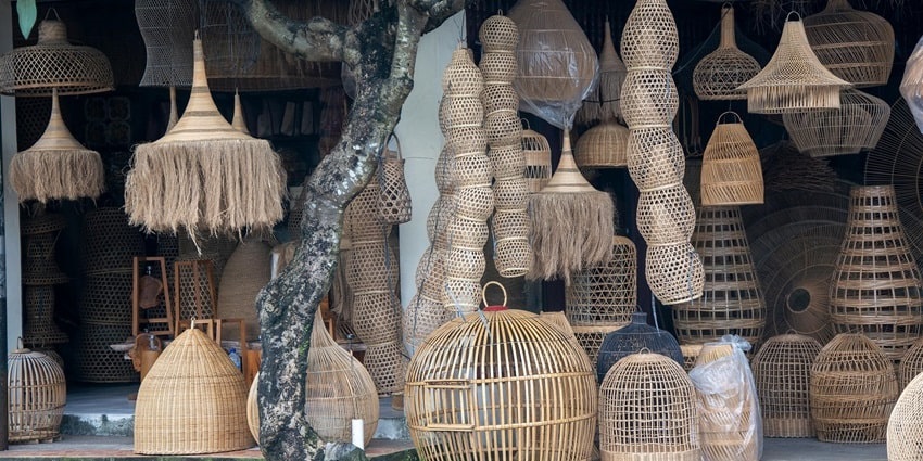 Lakkar Bazaar is one of the most loved places for every traveller looking wooden crafts.
