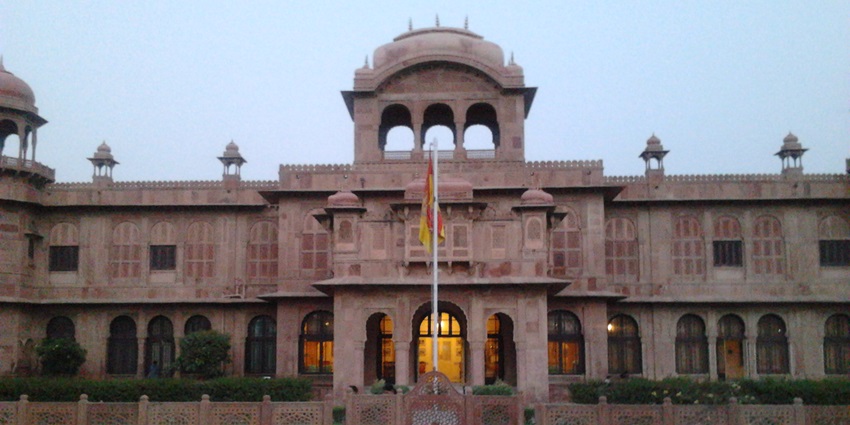 The Lalgarh Palace in Bikaner is one of the prominent sites near Junagarh Fort.