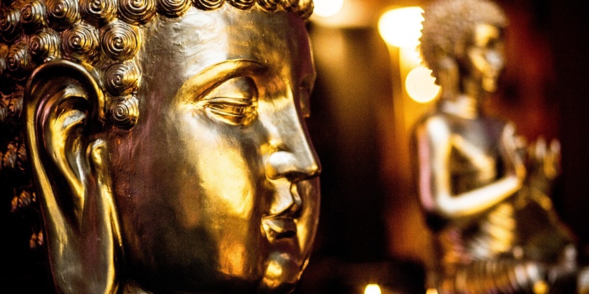 Lanna Folklife, one of the Thailand art museums, is known for its Buddhist exhibits.
Viewers of this file can see comments and suggestions