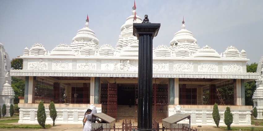 Laxminarayan Mandir is yet another holy site to explore near the sacred attraction.