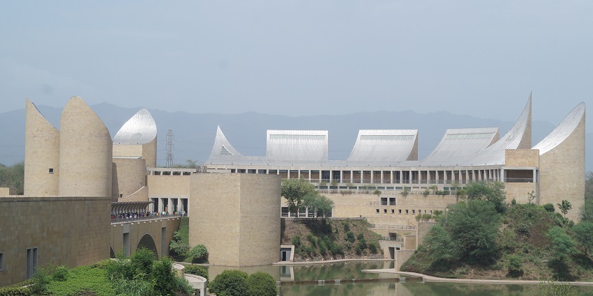 Learn about the sacrifice of the Gurus and Khalsa in the most significant galleries.