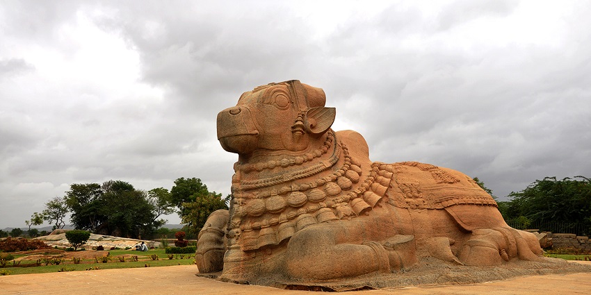 Lepakshi is one of the religious places to visit in Andhra Pradesh in February for pilgrims.