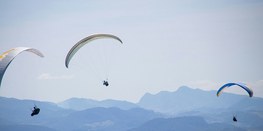 From beginner to experienced flying, there are many levels of this exhilarating activity.