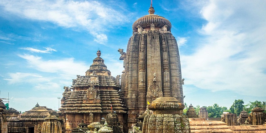 Lingaraj Mandir is yet another sacred attraction to explore near the Ramachandi Temple.