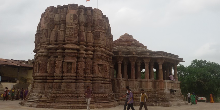 The panoramic view of the ancient Galteshwar Temple, Gujarat.