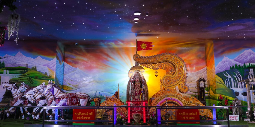 Image of a beautiful wide view of the Vishwambhari Temple, Gujarat