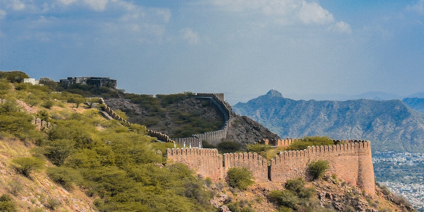 A scenic landscape justifying the serene location of the Mahendragarh Fort, Rajasthan.