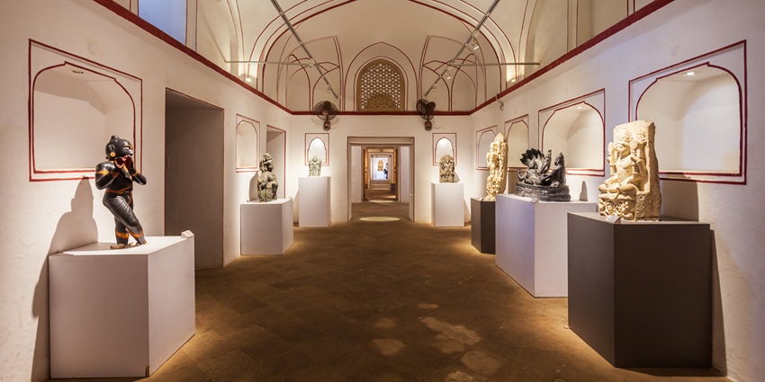 Inside the halls of the Jalan museum, displaying artefacts reflecting the history