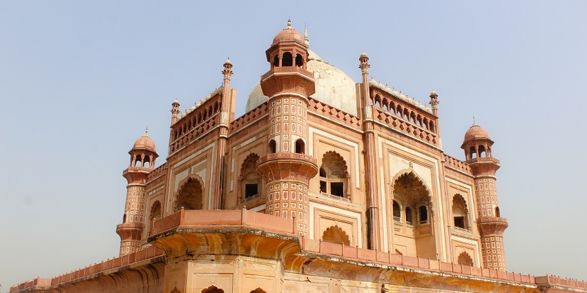Safdarjung Tomb offers a peaceful retreat amidst the urban landscape with its aesthetic structure.