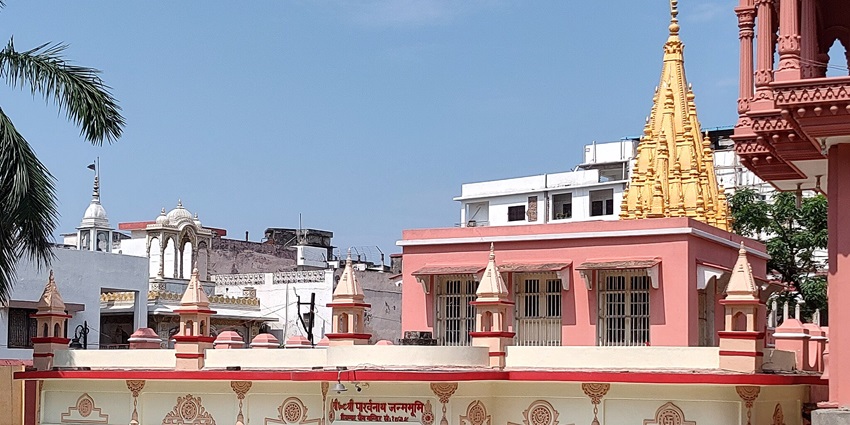 Bhelupur Parshvanath-Padmavati temple: Exterior view of Bhelupur Parshvanath-Padmavati temple.