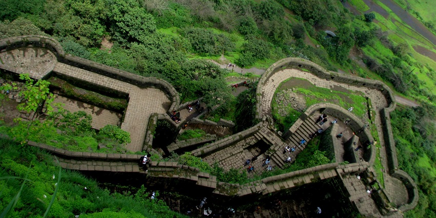 Lohagad Fort near Thane offers stunning views and trekking opportunities.