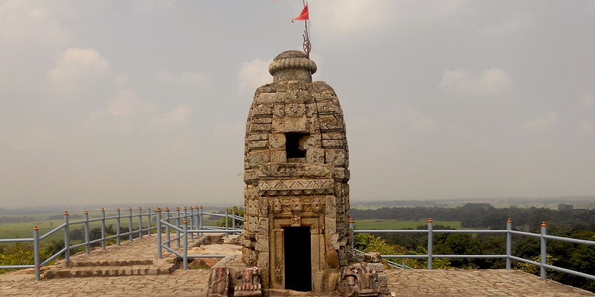 Lohardaga is one of the best places around Palamu National Park for travellers to explore.