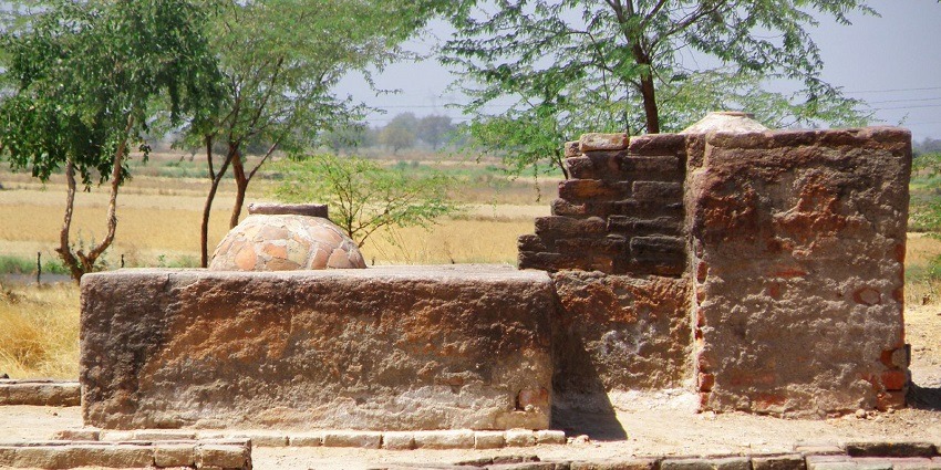 Witness the ancient history and way of living of sindhu sraswati ghati civiulisation in lothal