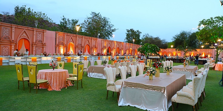 The Serai offers luxurious tent stays, gourmet cuisine, and a serene desert escape.