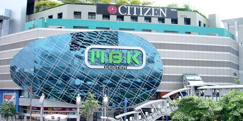 MBK Center is one of the largest malls for shopping in Bangkok, with a variety of brands.