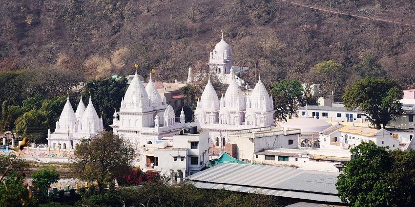 Maa Shitala Mandir is one of the significant Deoghar temples attracting a great footfall.