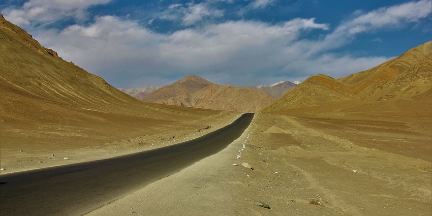 Magnetic Hill is one of the most stunning places to visit in Ladakh for adventurers.