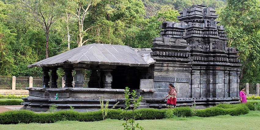 A stunning view of the Mahadev Tambdi Surla Temple, the best place around Doodh Waterfall.