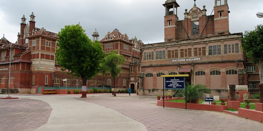 Maharaja Fateh Singh Vadodara Museum displays global art and Gaekwad family artifacts.