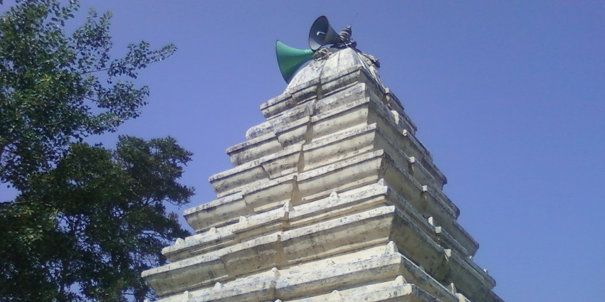 Mahavir Mandir is one of the sacred attractions that is frequented by thousands of people.