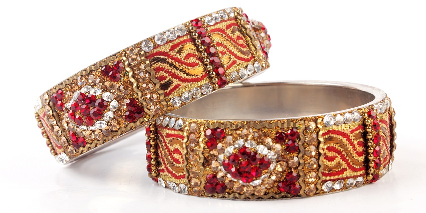 Mahila Mandi is quite a popular place among women for shopping in Ajmer city.