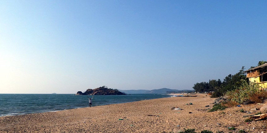The Majali beach features traditional fishing boats along the coastline and is one of the popular beaches in Karwar