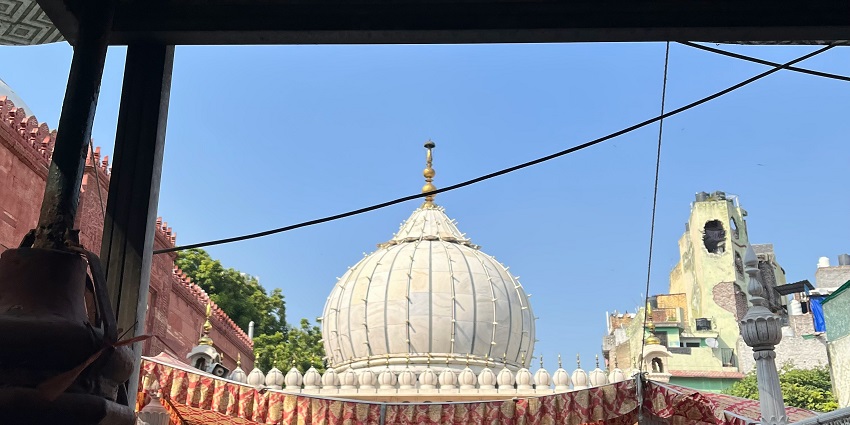 Offer prayers at the Mama Bhanja Dargah located in Sonipat on your next visit.