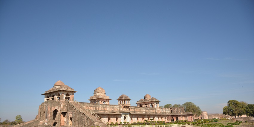 View of the Jahaz Mahal in Mandu, one of the best places to visit near Ujjain for all.