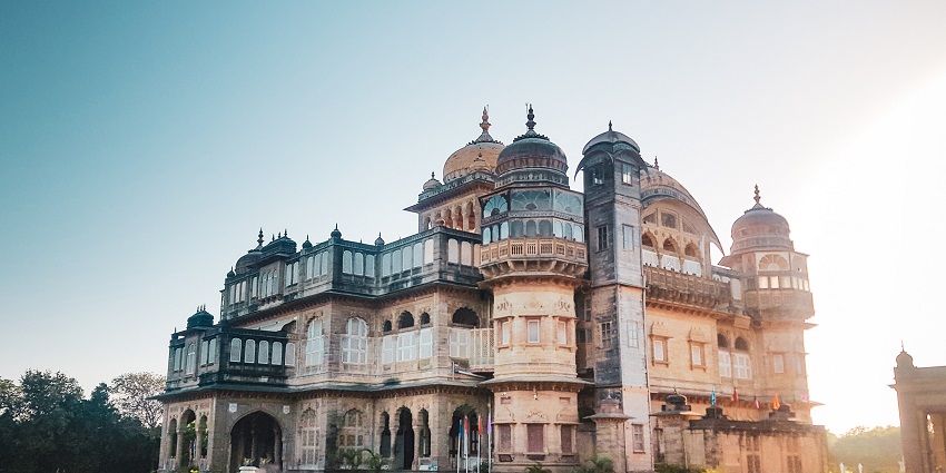 Mandvi is a famous historical and cultural place, perfect for exploring for visitors.