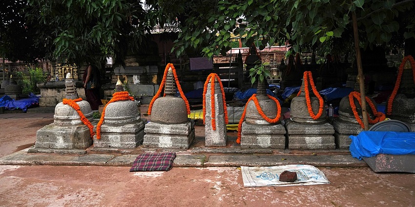 The Mangla Gauri Shakti Peeth in Gaya District, Bihar is one of the 51 Shakti Peeths.