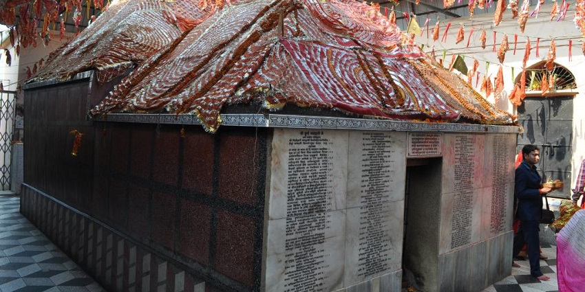 An image of Mangla Gauri Temple, which is one of the Gaya temples in Bihar, India.
