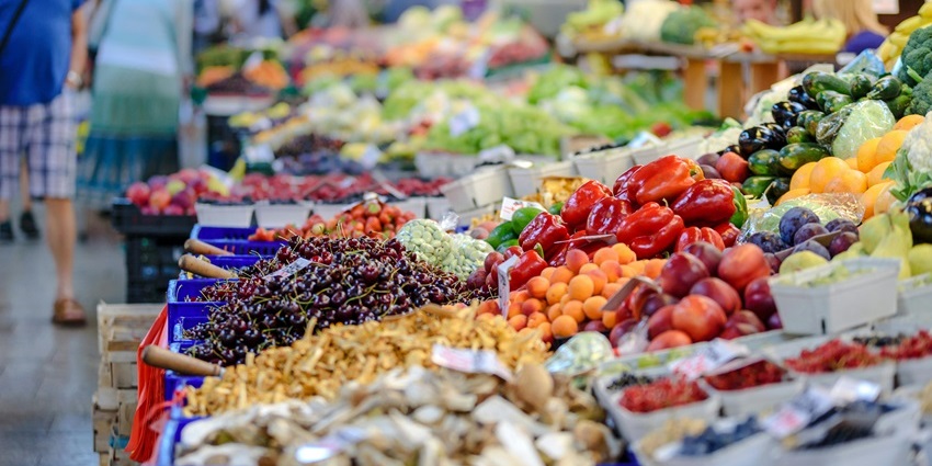 Margaon Municipal Market is a bustling market filled with fresh produce and souvenirs.