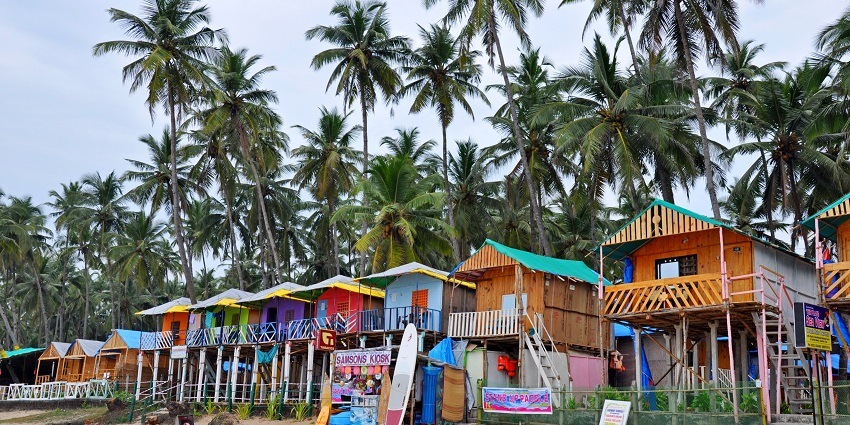 Martin’s Corner is one of the popular places to visit in Goa for tourists and locals alike.