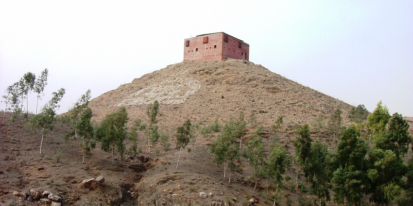 The British Time Tehsil is one of the best historical marvels located in this region.