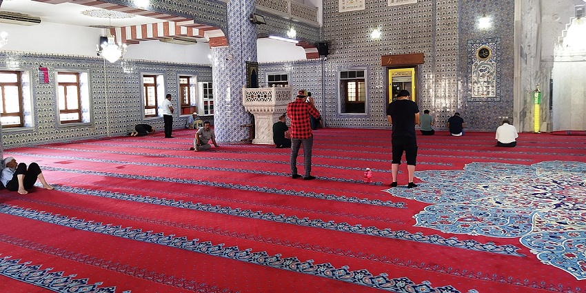 The Masjid-e-Siddique is one of the best mosques in Goa known for its architecture.