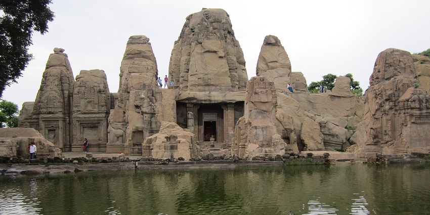 Witness the iconic Masroor Rock Cut Temple, a place to visit near Kangra Fort Museum.
